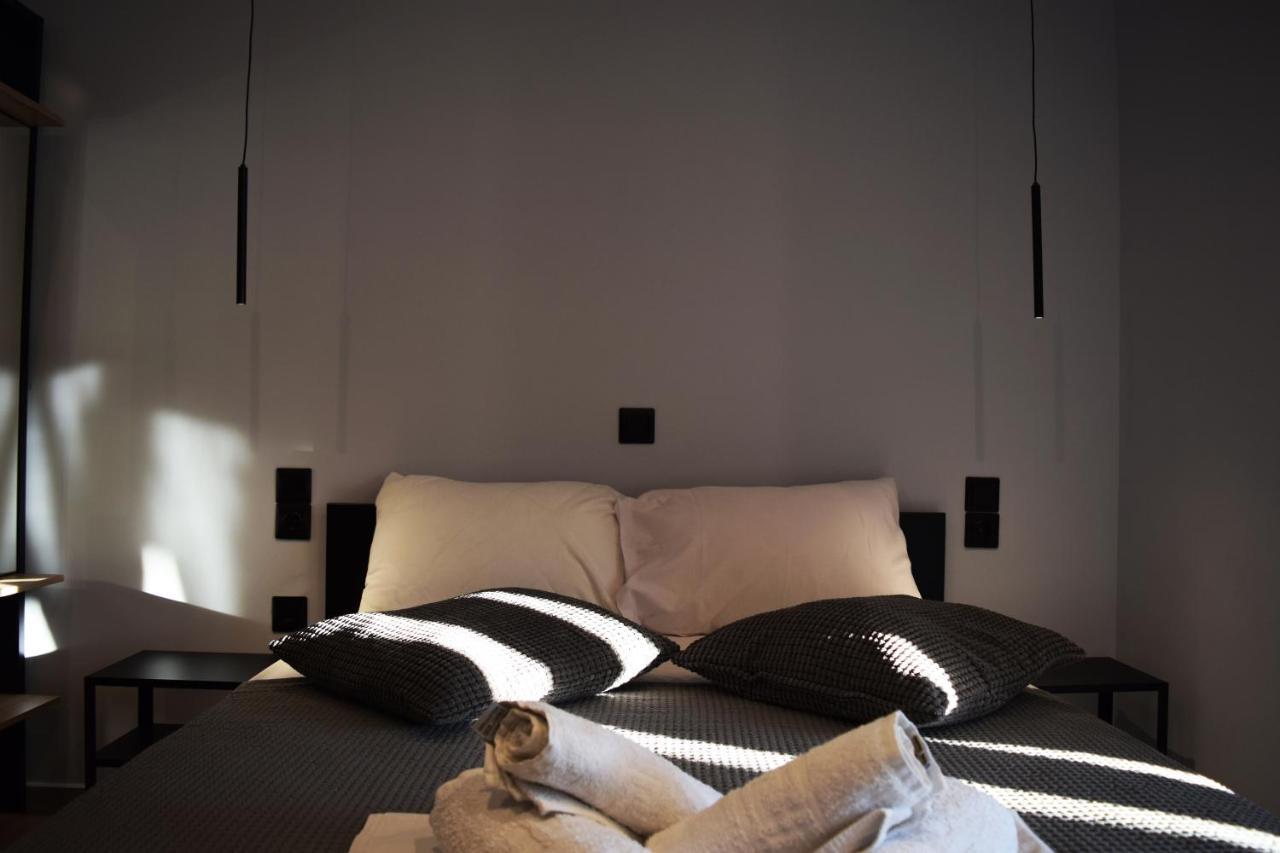 Oihalia'S Petit Double Room Avlonarion Экстерьер фото